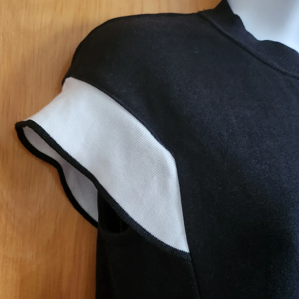 Girls Nike Black Dress Comfy Size L